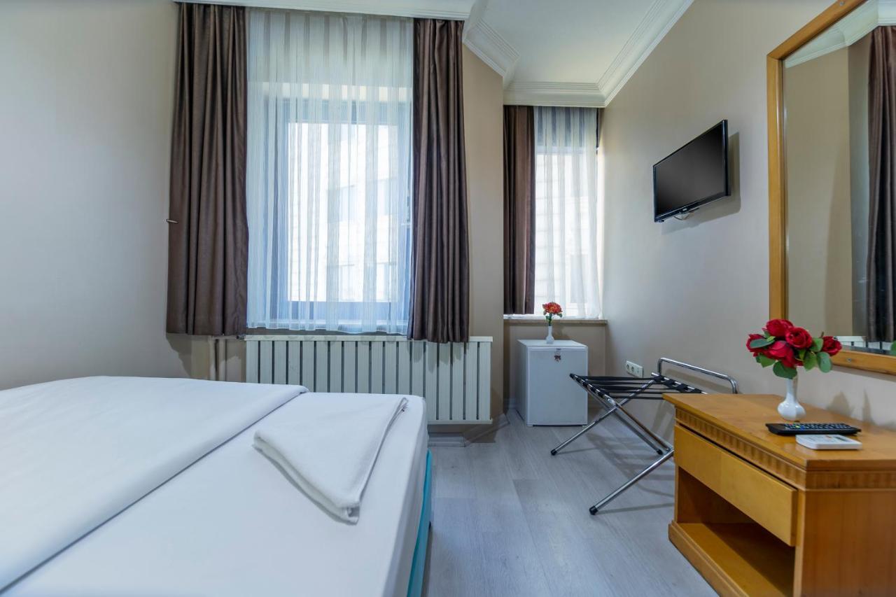 Otel Uemit Istanbulská provincie Exteriér fotografie